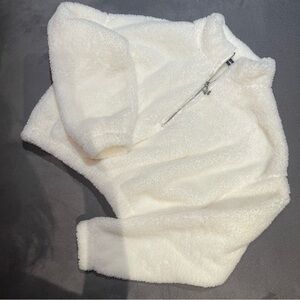 Half Zip Up Fluffy Sweater🤍